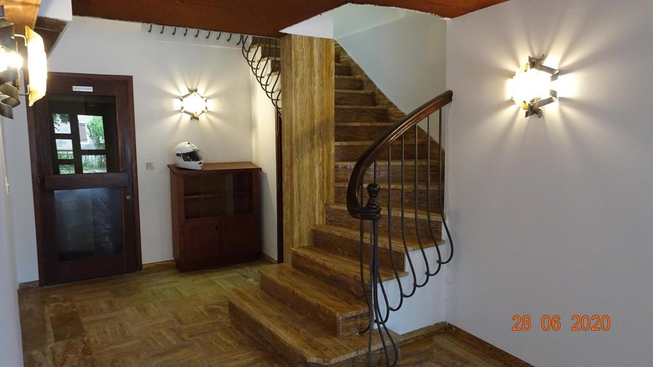 Bed and Breakfast Au Pont De La Gineze Barjac  Экстерьер фото