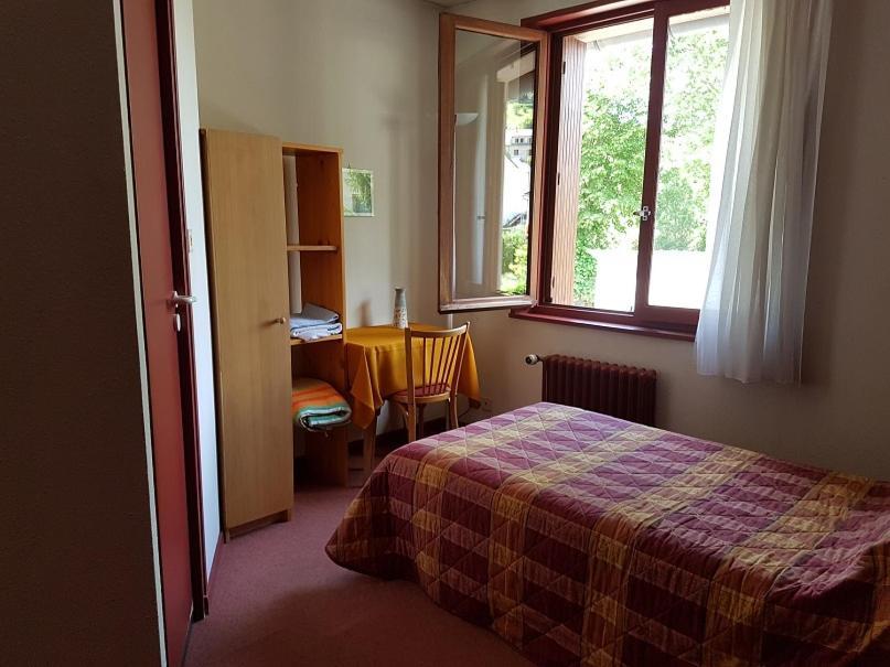 Bed and Breakfast Au Pont De La Gineze Barjac  Экстерьер фото