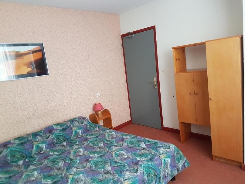 Bed and Breakfast Au Pont De La Gineze Barjac  Экстерьер фото