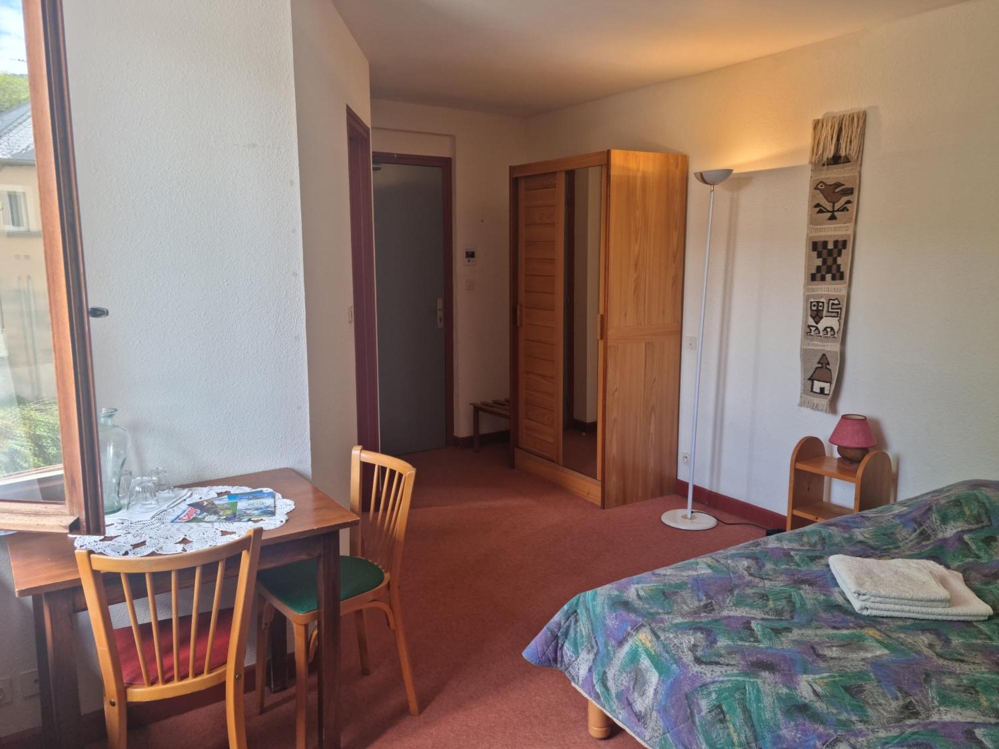 Bed and Breakfast Au Pont De La Gineze Barjac  Экстерьер фото