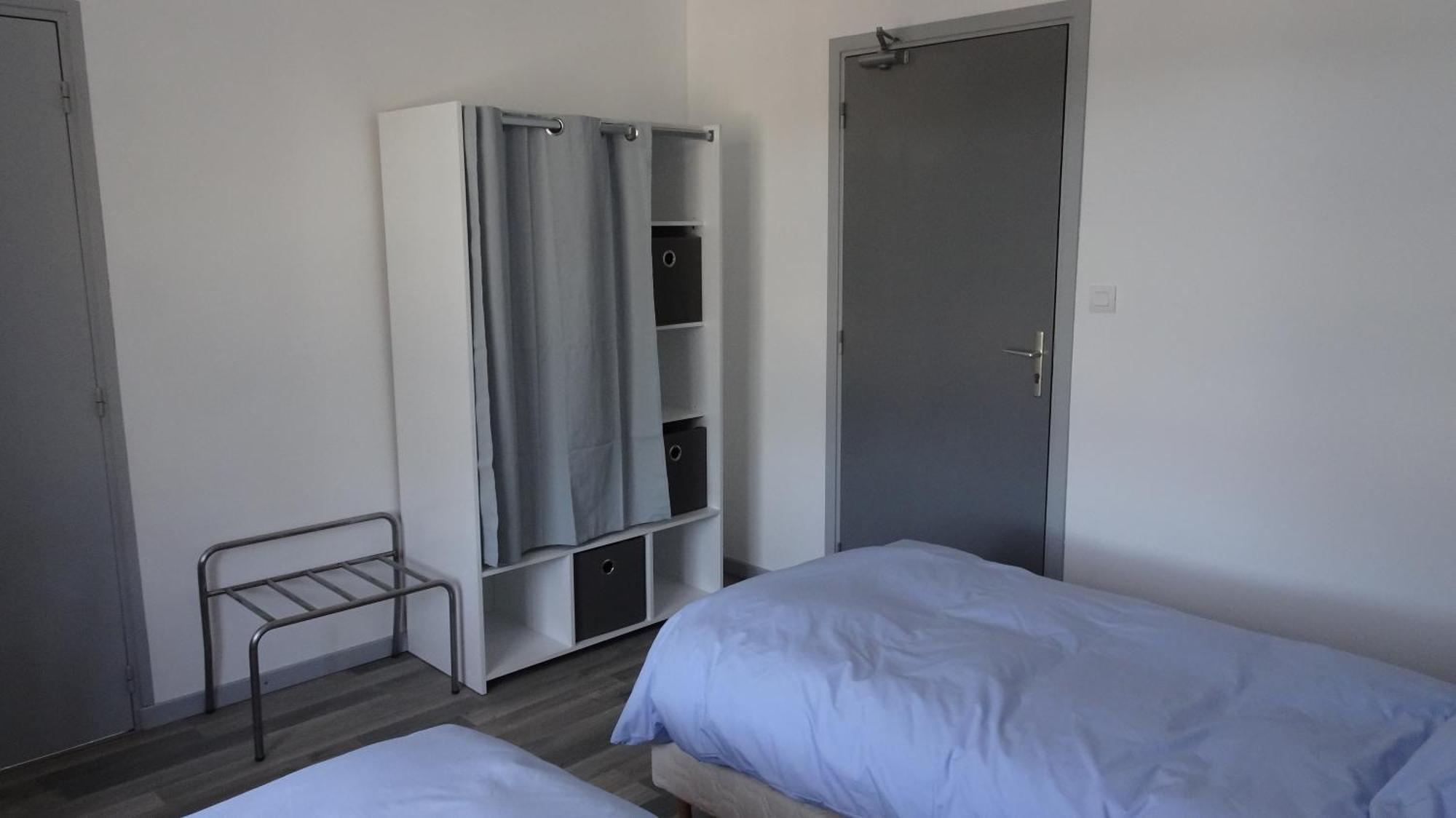 Bed and Breakfast Au Pont De La Gineze Barjac  Экстерьер фото